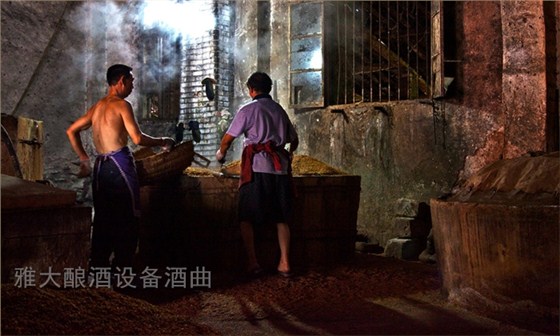「酿酒设备厂家」10酿酒老酒坊想转行，只因这3点没做好!