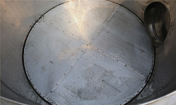 用雅大酿酒设备做酒,不加香精给白酒提香常见问题答疑!-03-蒸垫 用雅大酿酒设备做酒,不加香精给白酒提香常见问题答疑!-03-蒸垫