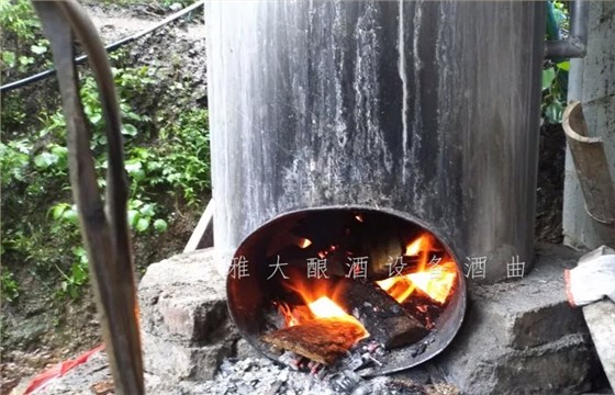 8.25-兵哥哥用雅大制酒设备酿出湄江招牌旅游产品,月净赚3万2 8.25-兵哥哥用雅大制酒设备酿出湄江招牌旅游产品,月净赚3万2
