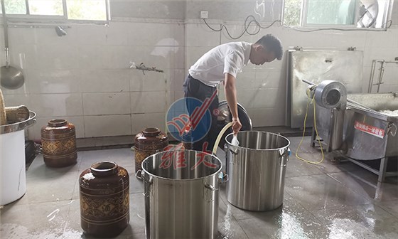 3-清洗发酵桶 3-清洗发酵桶