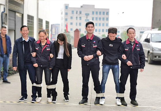 绑腿赛 绑腿赛