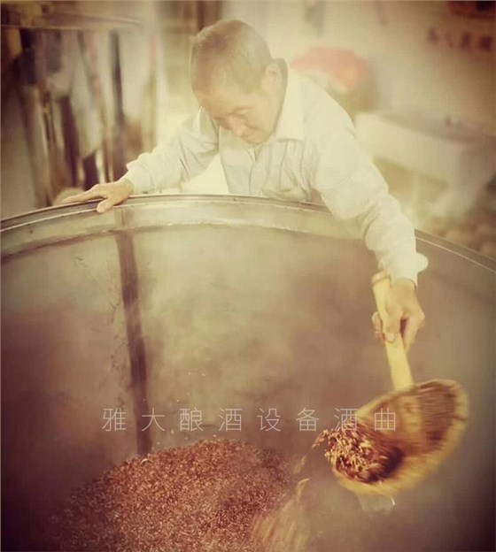 匠心酿好酒 ,带您走进这间古法纯粮酿酒设备小酒坊 2 匠心酿好酒 ,带您走进这间古法纯粮酿酒设备小酒坊 2