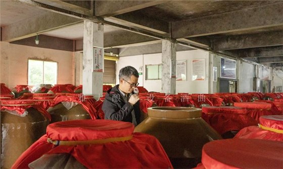 为什么越来越多的人用烤酒设备做窖藏酒,新酒与老酒差在哪? 3 为什么越来越多的人用烤酒设备做窖藏酒,新酒与老酒差在哪? 3
