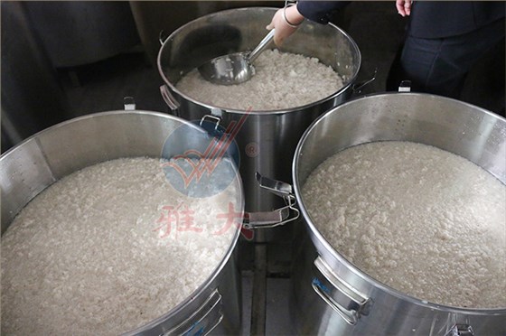 大米酿酒技术-加水发酵5