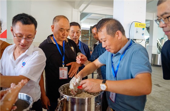 雅大第七届酿酒技术培训会 7