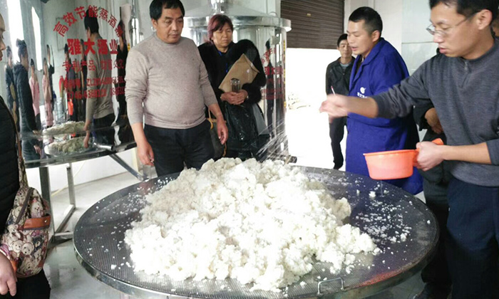 在酿酒旺季来临之前，雅大蒸酒设备竟然“悄悄”做了这些事