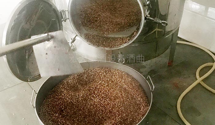 2018年网红款粮食酿酒设备您一定要知道!-03 2018年网红款粮食酿酒设备您一定要知道!-03
