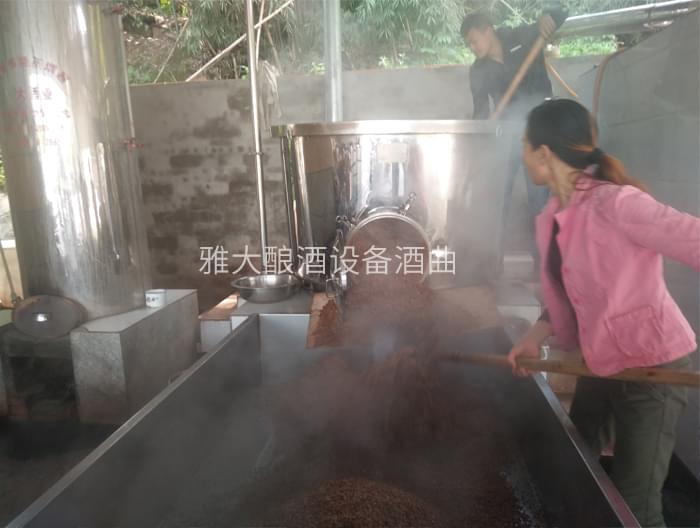2018年网红款粮食酿酒设备您一定要知道!-04 2018年网红款粮食酿酒设备您一定要知道!-04