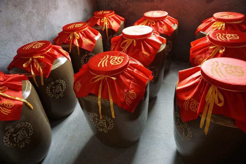 「小型白酒酿酒设备」西凤年份酒塑化剂风波成白酒行业新焦点-03 存酒 「小型白酒酿酒设备」西凤年份酒塑化剂风波成白酒行业新焦点-03 存酒