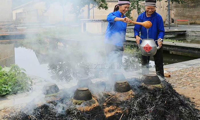 小型酒厂设备做客家米酒(非遗)生意火爆 为何还要做白酒?-05 小型酒厂设备做客家米酒(非遗)生意火爆 为何还要做白酒?-05
