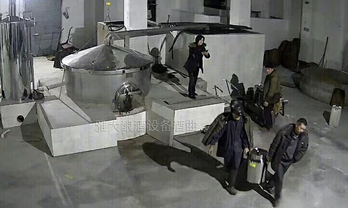 「春节卖酒攻略」用新工艺酿酒设备做酒,如何打造春节定制酒?-07 「春节卖酒攻略」用新工艺酿酒设备做酒,如何打造春节定制酒?-07