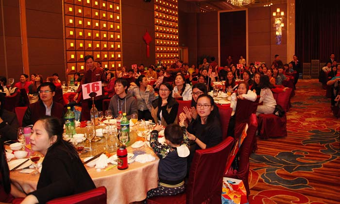 全套酿酒设备:2019年会进入倒计时,您的公司年会酒准备好了吗?-03 全套酿酒设备:2019年会进入倒计时,您的公司年会酒准备好了吗?-03