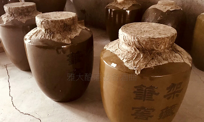 用小型酿酒设备做酒20年的老师傅，为你揭秘春酿冬销技巧-02