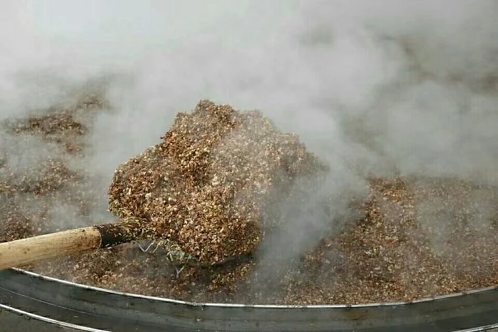 用烧酒设备做酒配糟或辅料要求新鲜、无霉烂 用烧酒设备做酒配糟或辅料要求新鲜、无霉烂