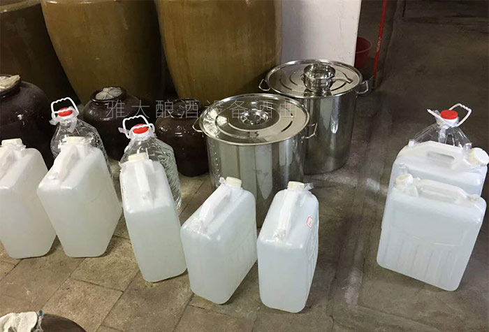 雅大白酒酿造设备酿造大的米白酒 雅大白酒酿造设备酿造大的米白酒