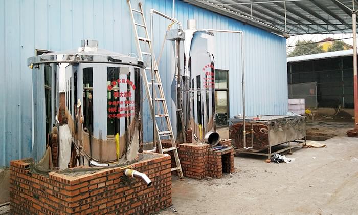 先安装锅炉、再根据锅炉位置安装料桶、冷却器 先安装锅炉、再根据锅炉位置安装料桶、冷却器