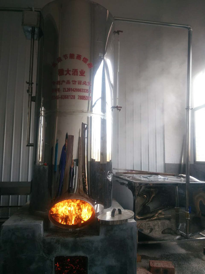 定期对全自动酿酒设备水垢清理 定期对全自动酿酒设备水垢清理