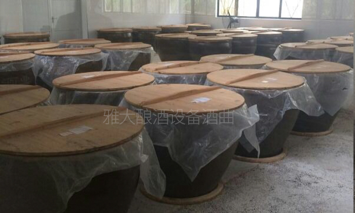 酿酒容器可选不锈钢桶、陶瓷罐子、食品级塑料桶 酿酒容器可选不锈钢桶、陶瓷罐子、食品级塑料桶