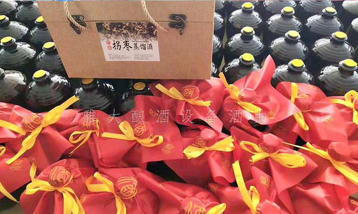 全自动酿酒设备:白手起家的80后,是如何将小酒坊干成大酒厂的?1 全自动酿酒设备:白手起家的80后,是如何将小酒坊干成大酒厂的?1