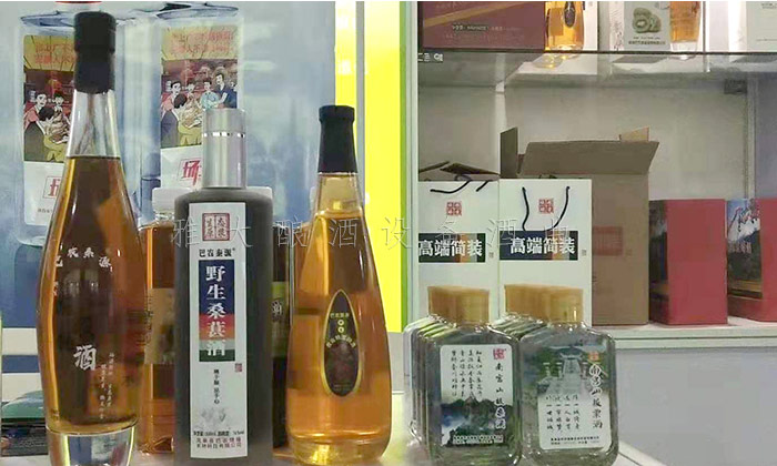 80后夫妇用制酒设备走古法酿酒之路,将小生意做成大事业!3 80后夫妇用制酒设备走古法酿酒之路,将小生意做成大事业!3