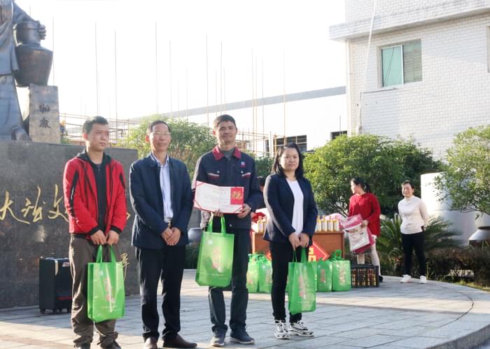 绑腿赛冠军 绑腿赛冠军