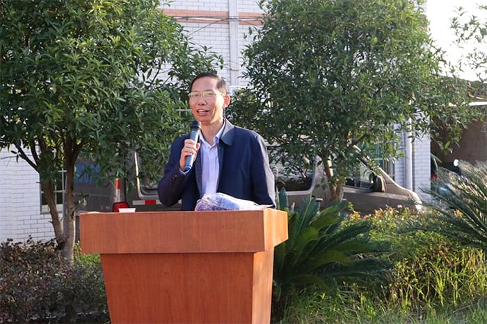 胡总发言 胡总发言