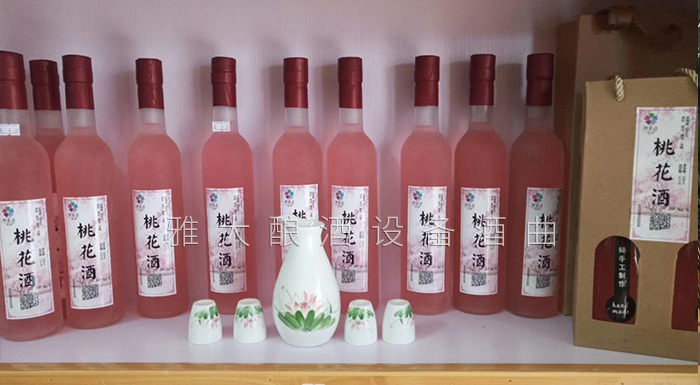 桃花源不仅桃花美，用熟料酿酒设备酿造的桃花酒更美-桃花酒