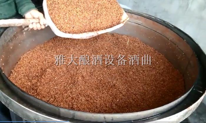 蒸酒设备,酒曲,白酒蒸酒设备,雅大蒸酒设备 4 蒸酒设备,酒曲,白酒蒸酒设备,雅大蒸酒设备 4