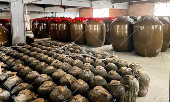走进天台平西酒厂,探访传统酒坊用大型酿酒设备做酒全过程 7 走进天台平西酒厂,探访传统酒坊用大型酿酒设备做酒全过程 7