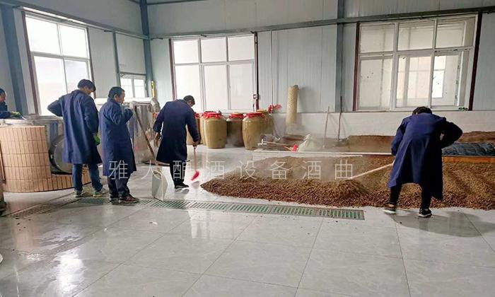 中国白酒是地域产物,选择合适的工艺和烤酒设备是关键!4 中国白酒是地域产物,选择合适的工艺和烤酒设备是关键!4