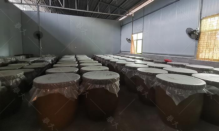 辞职返乡建酒庄,年销售额突破100万 1 辞职返乡建酒庄,年销售额突破100万 1