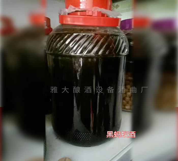 泡药酒建议选陶坛或玻璃器皿