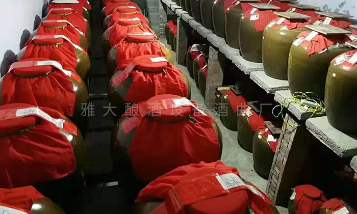 雅大烤酒设备酿酒师教大家做五粮酒