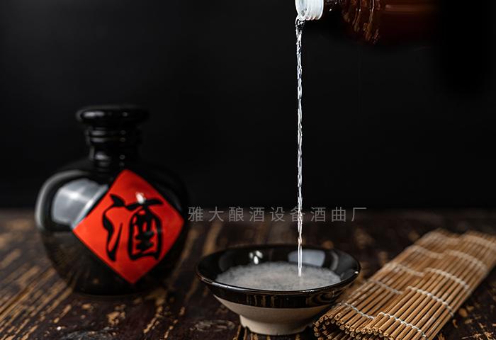 用白酒酿酒设备做甘蔗酒